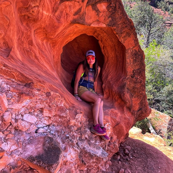 Meet your Posher, Michelle - Picture 5 of 5